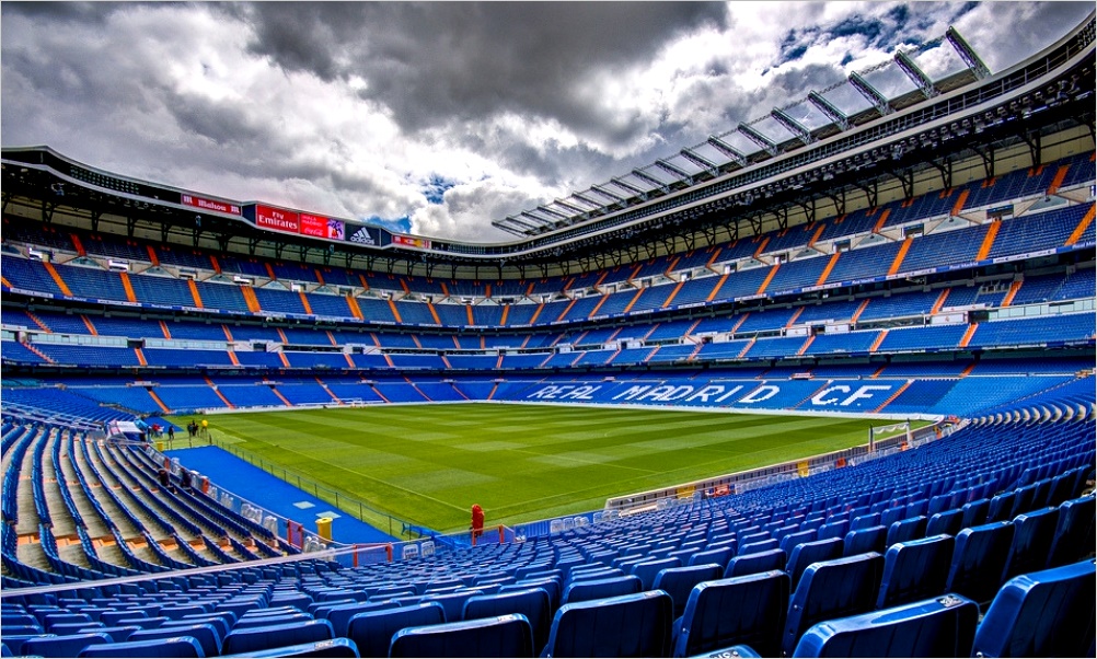 Conoce el nuevo césped retráctil del Santiago Bernabéu